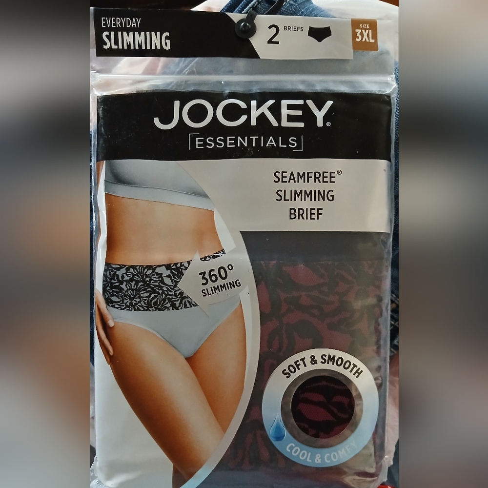 Jockey Essentials Seamfree Briefs